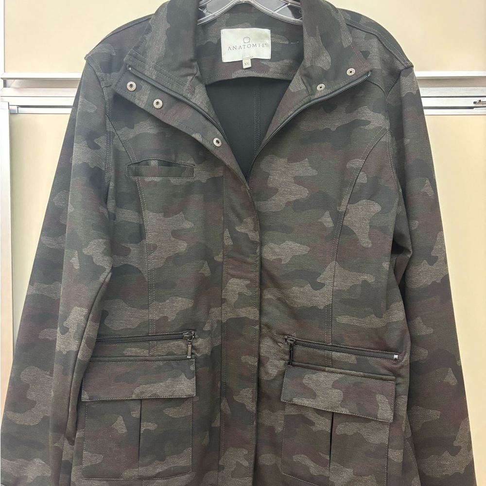 Anatomie Camo Jacket - size XL